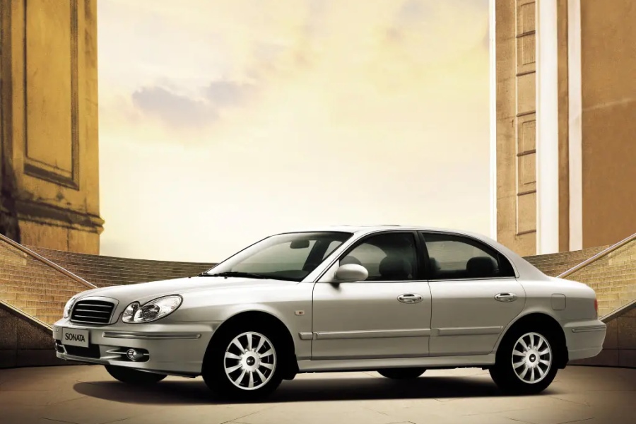 Hyundai Sonata EF 2001-2012